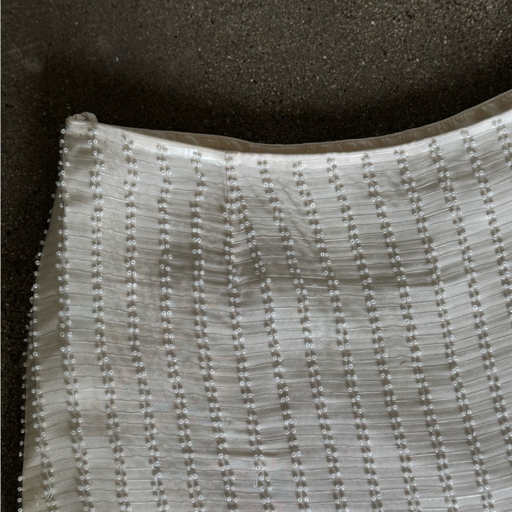 💔SOLD💔 Y2K Cache Pearl Sequin Mini Skirt 8 - Picture 10 of 12